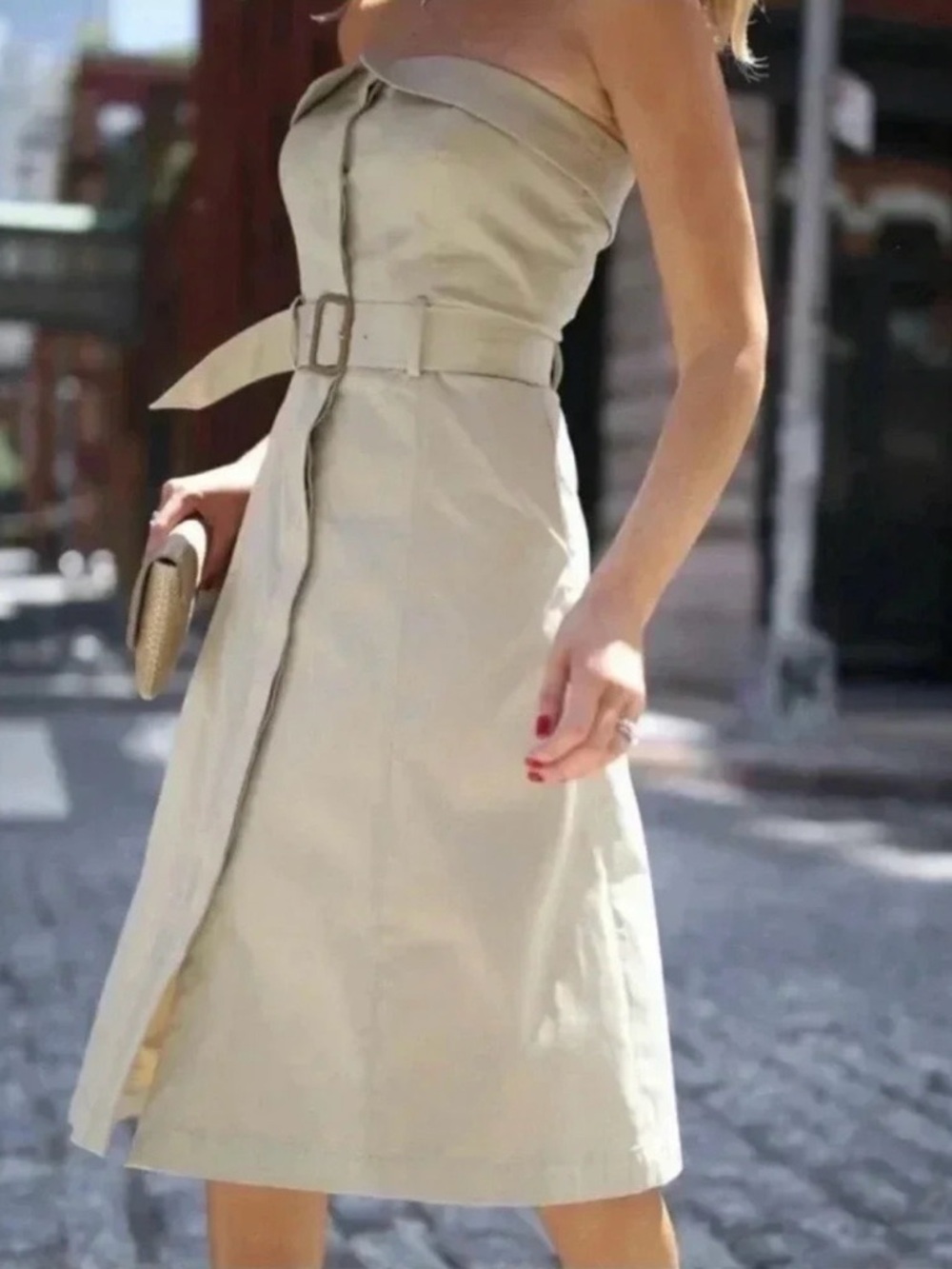 Banana Republic Trench Strapless
Belted Buttoned Collar Dress